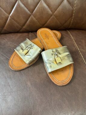Louis Vuitton Lock It Slide Sandals